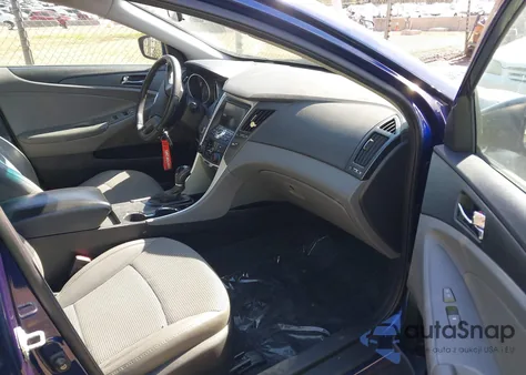 2011 Hyundai Sonata Se from USA, damaged, VIN 5NPEC4AC8BH071823